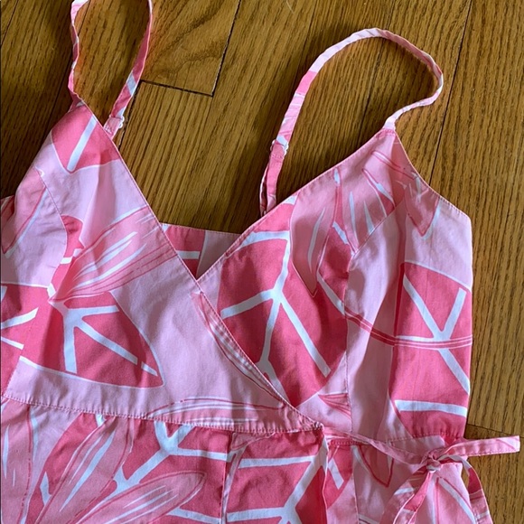 Lilly Pulitzer Dresses & Skirts - Pink Lilly wraparound dress. 💝
